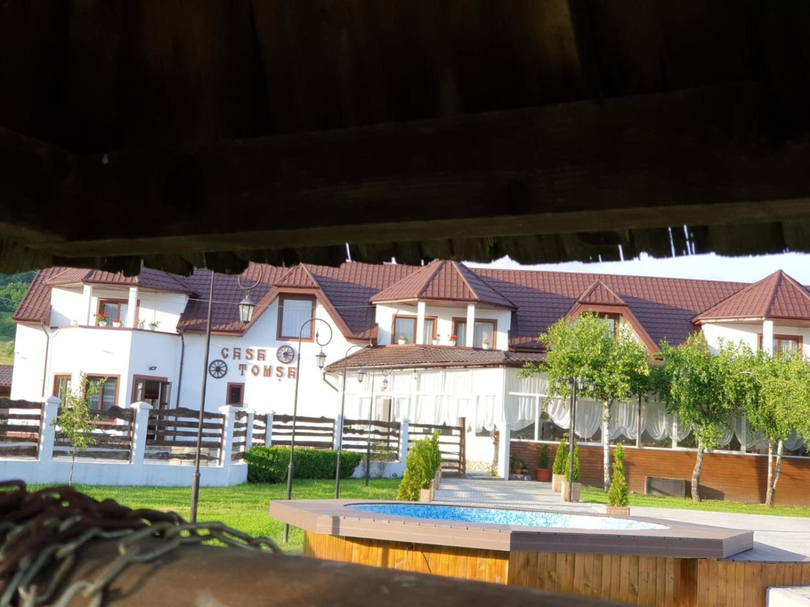 Bed and Breakfast Casa Tomsa Rozavlea Экстерьер фото